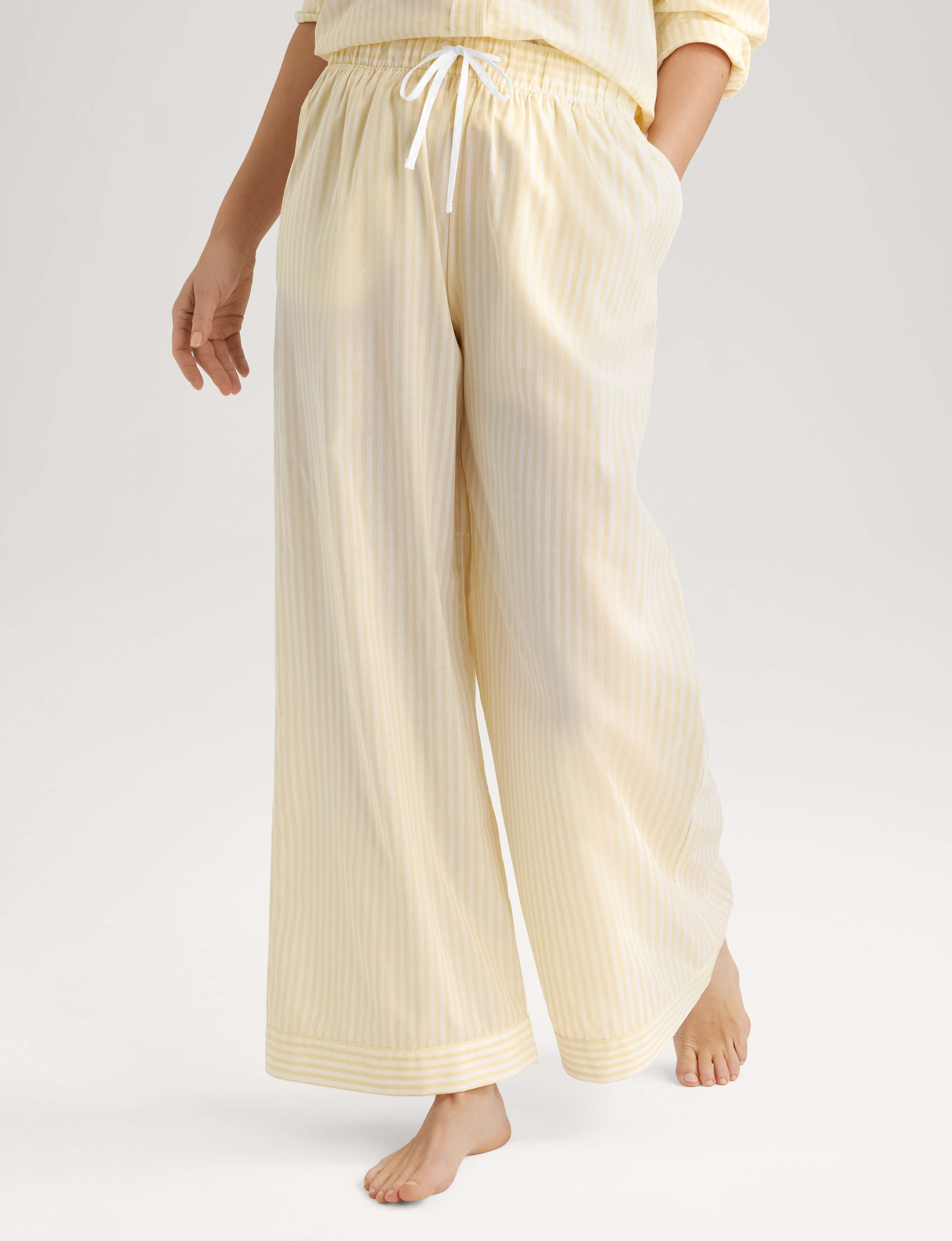 Women's Woven High Rise Pant