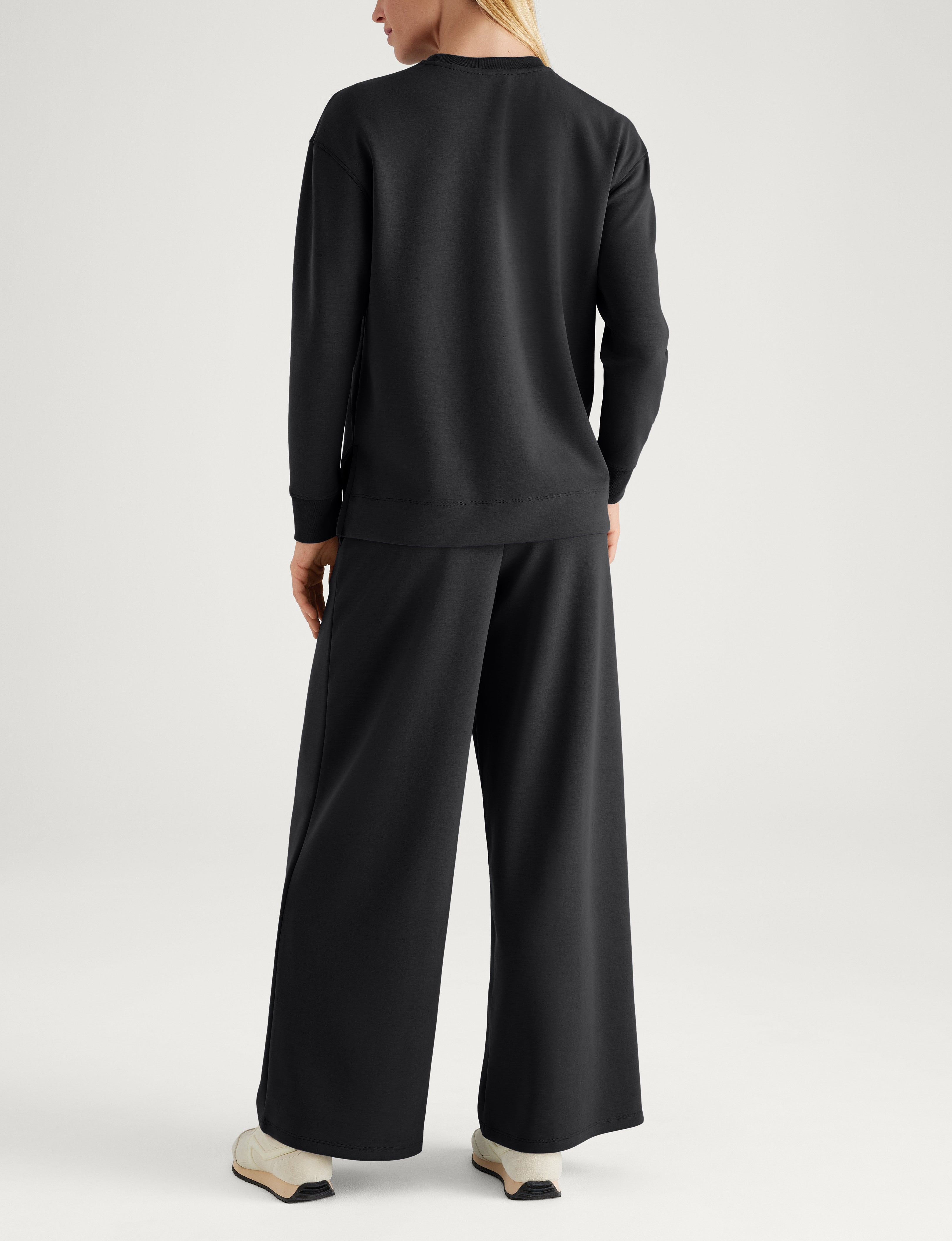 Women's Luxe Traveler Knit Long Sleeve Crew & Pant Set