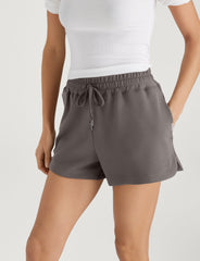 Women's Luxe Traveler Knit Mid-Rise Short